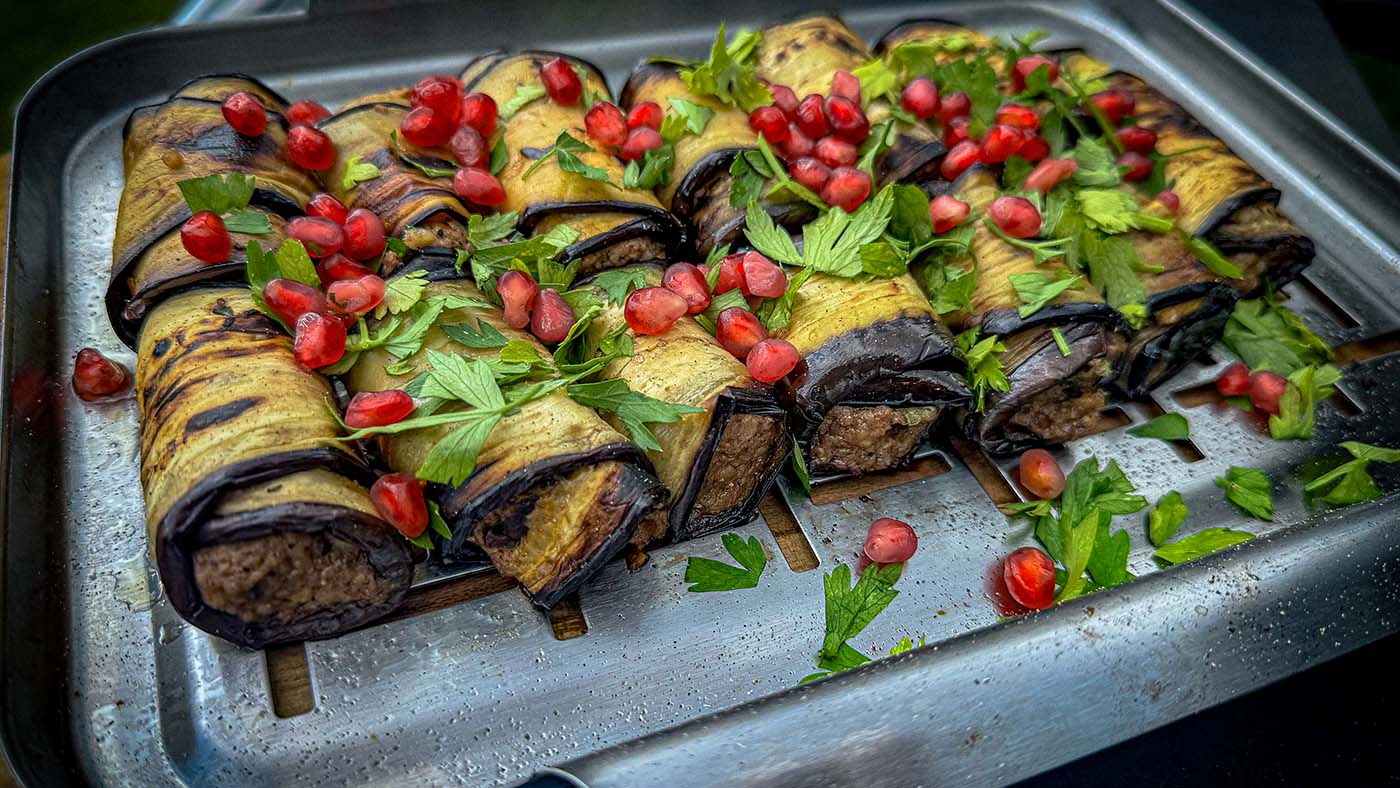 Badridschani – Georgische Auberginienröllchen mit Walnusspaste