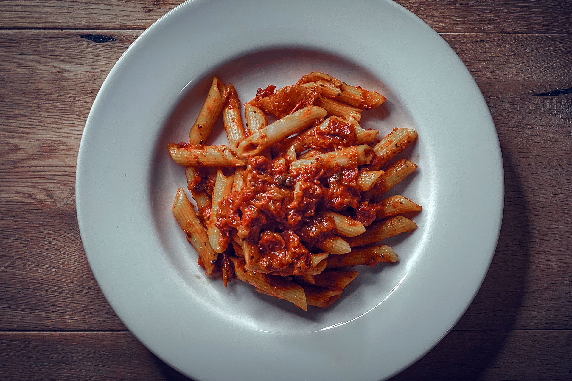 Penne mit roter Tomatensauce