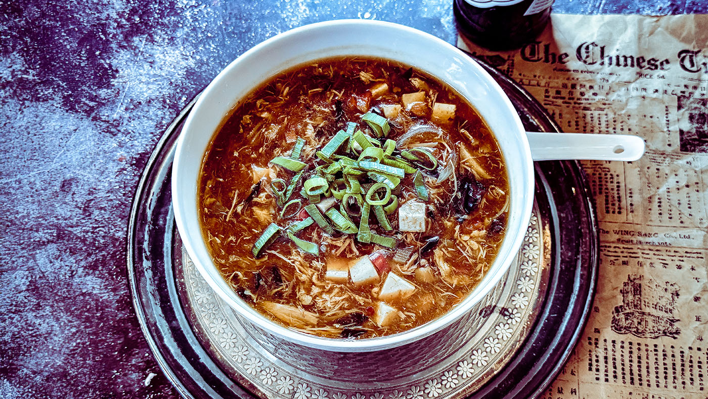 Pikant-säuerliche Suppe, Pekingsuppe