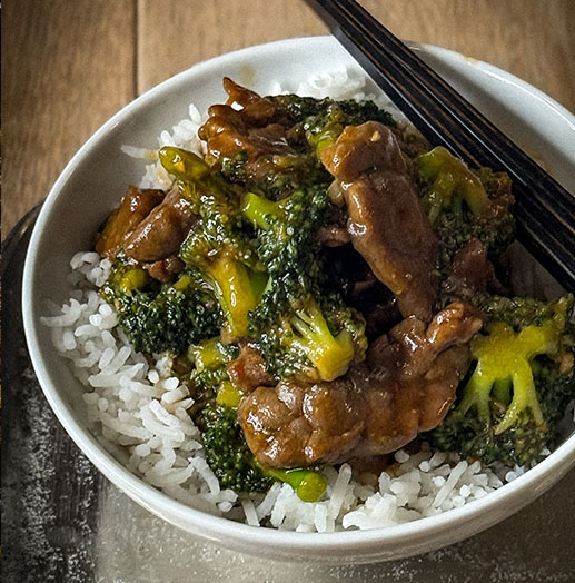 Chinesisches Rindfleisch mit Brokkoli